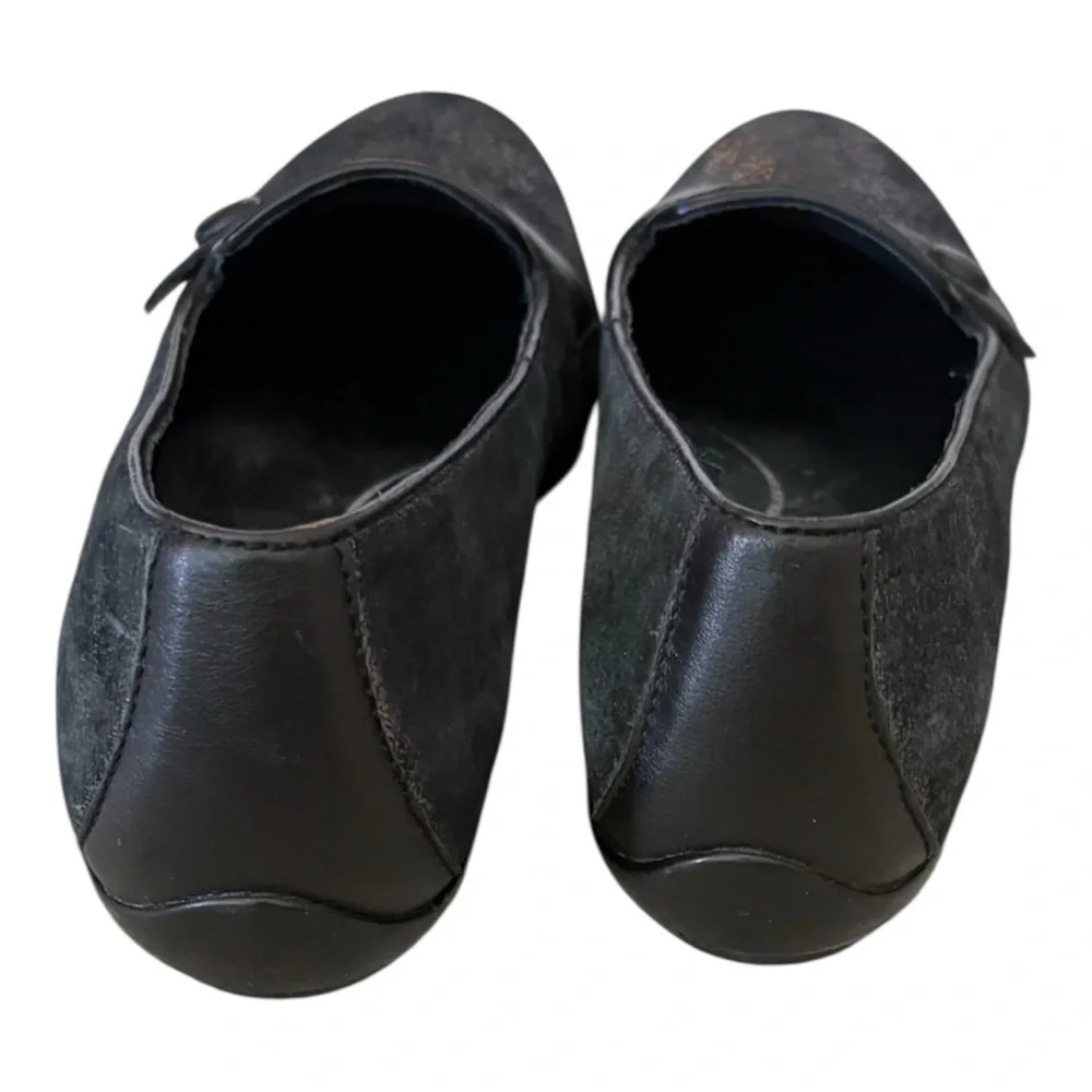 Dansko Olena flats Pewter Suede Size 9